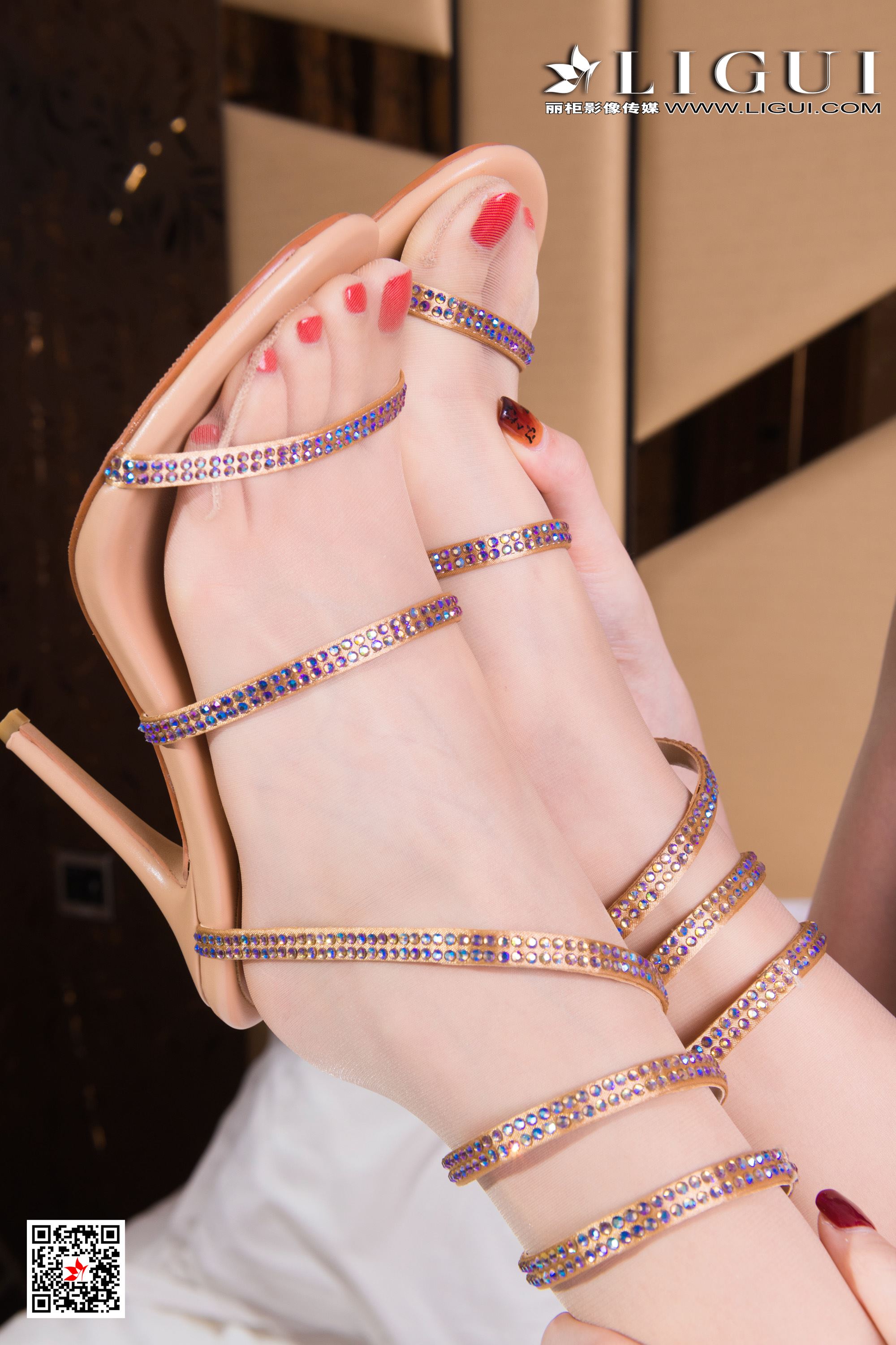 Ligui丽柜  2021.02.06 《双生花-凌霸后的温情》甜甜&小智贤